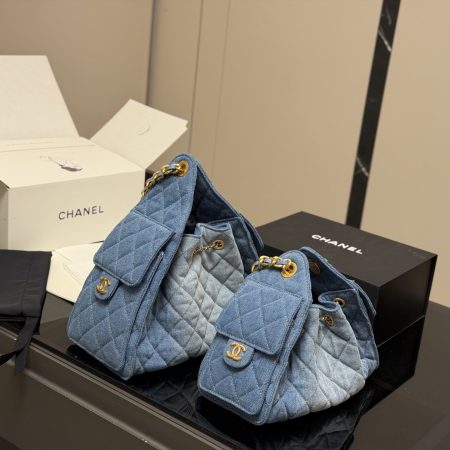 Chanel 25 Mini Hobo Bag - Image 8