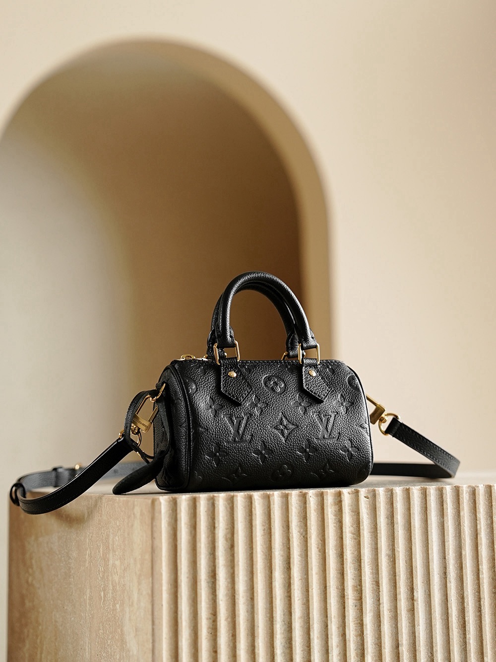 LV Nano Speedy Bag Top Quality - Image 1