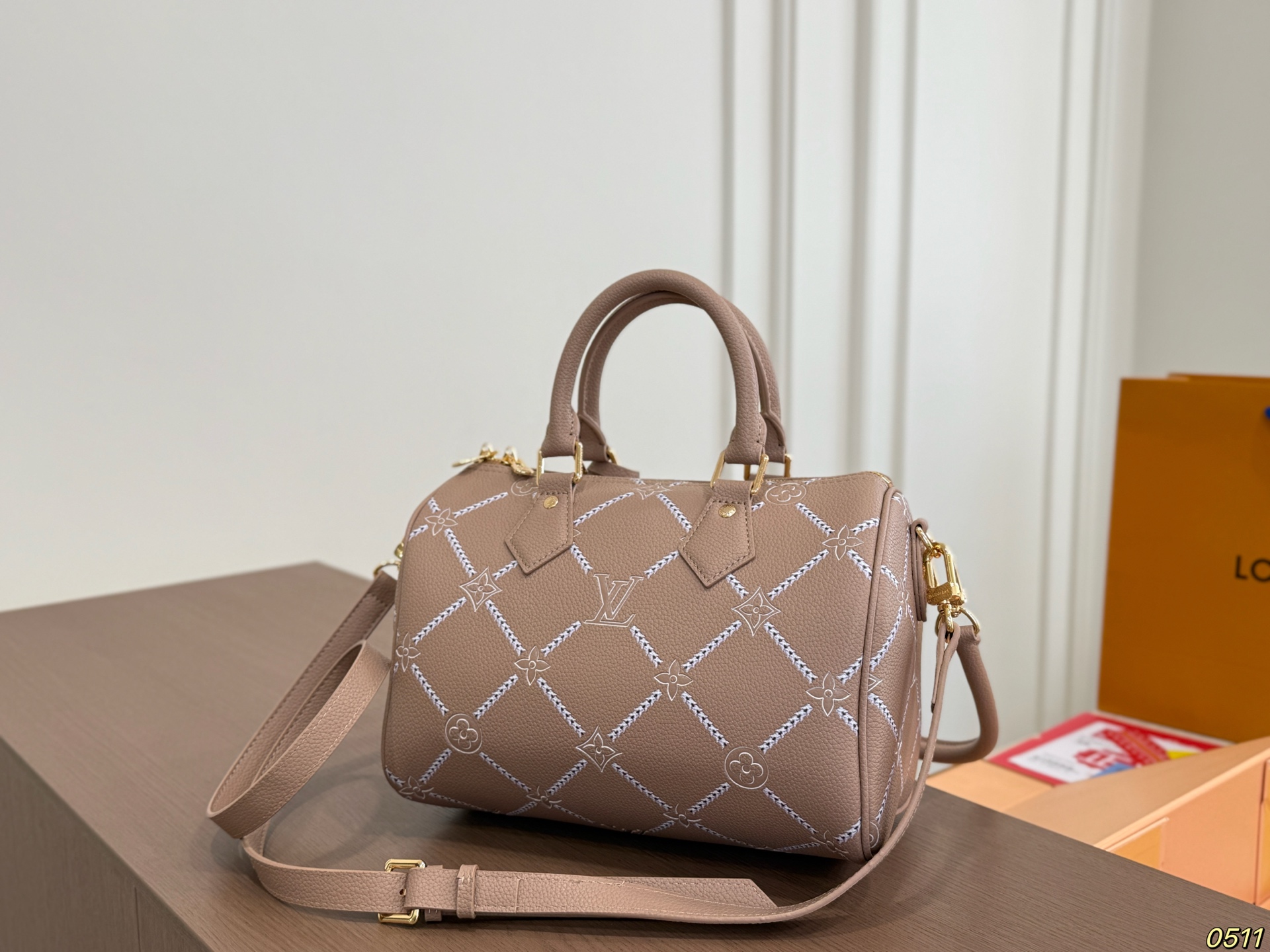 LV Speedy Soft 25 Pillow Case - Image 8