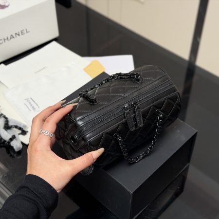 Chanel 25P Bowling Bag - Image 3