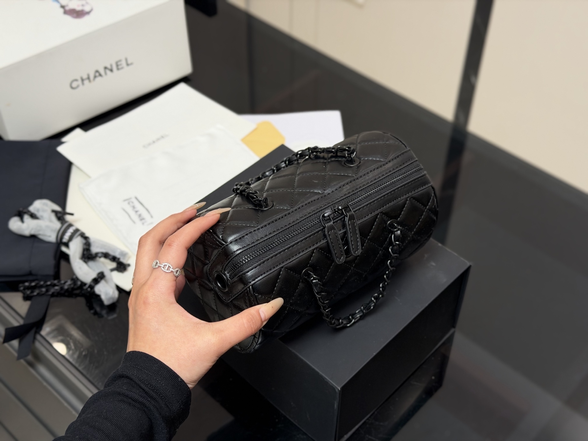 Chanel 25P Bowling Bag - Image 3