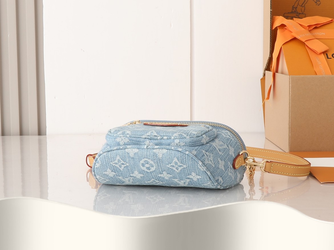 LV Monogram Mini Bumbag - Image 5