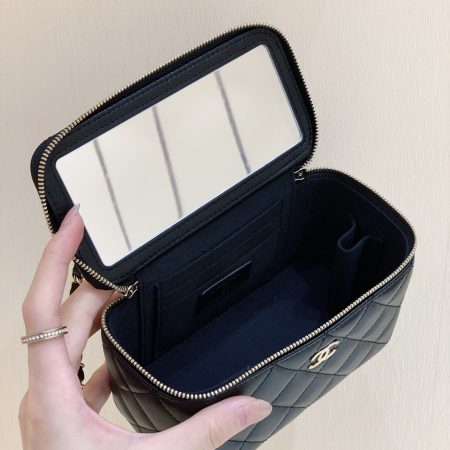 Chanel 2022 CC Makeup Box Top Quality - Image 9