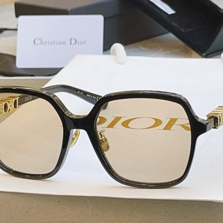 Dior Treasure Sunglasses - Image 5