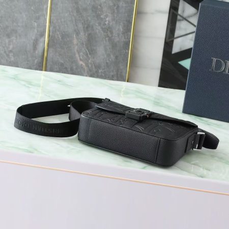 Dior Small Saddle Messenger Bag with Flap - Image 6