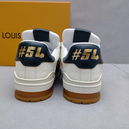 LV Men Trainer Sneakers Top Quality - Image 5