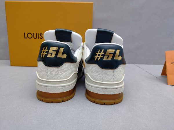 LV Men Trainer Sneakers Top Quality