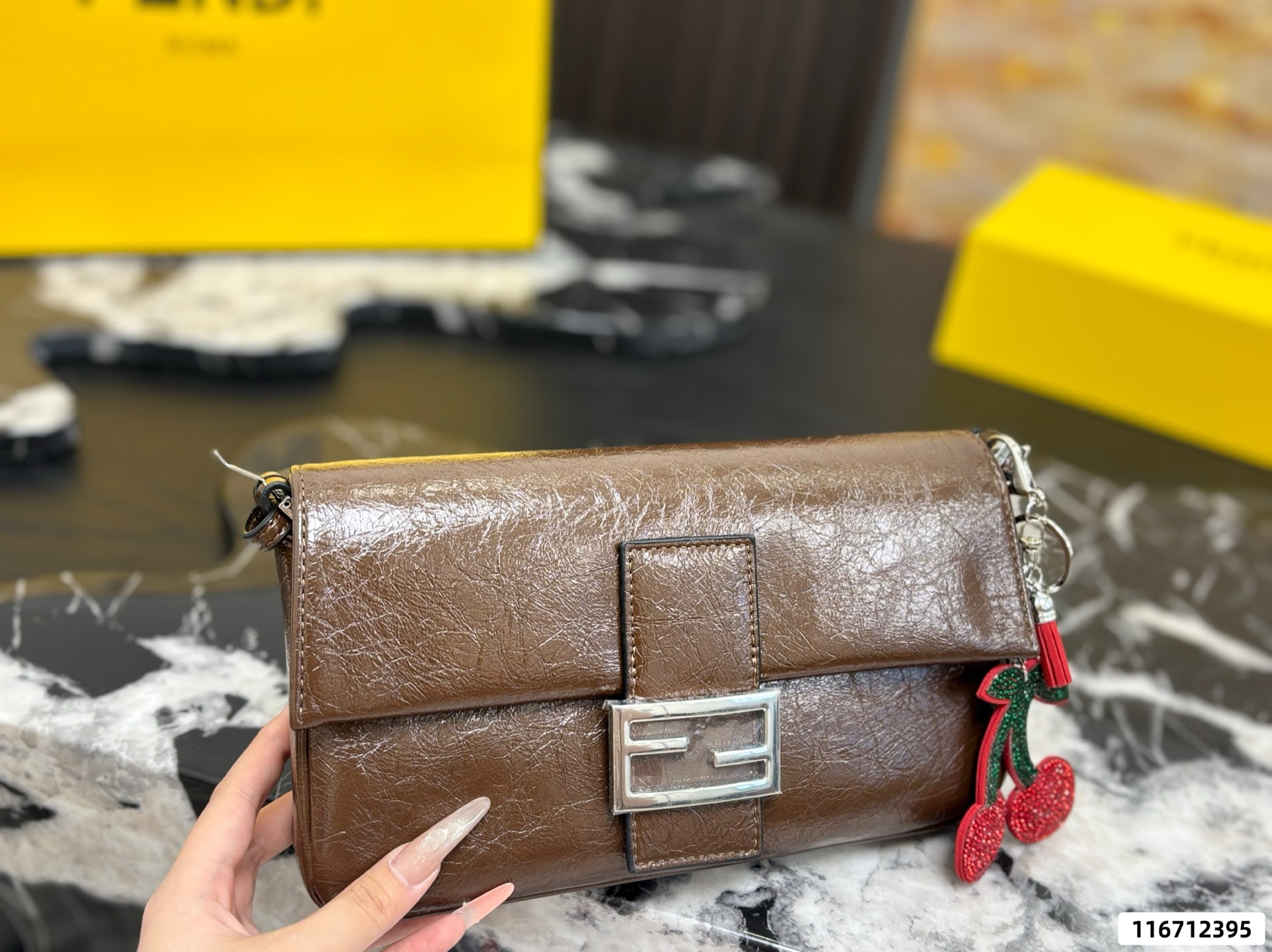 Fendi Baguette Underarm Bag - Image 6