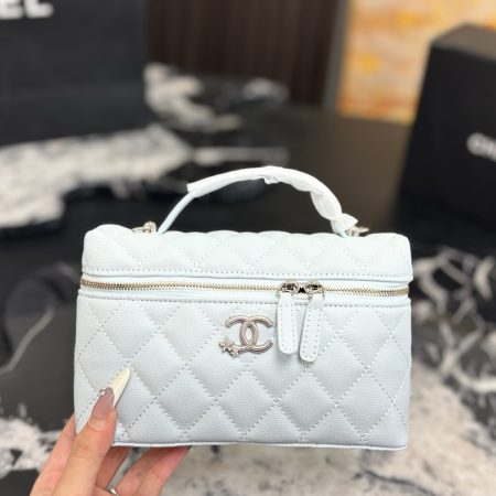 Chanel Vanity with chain Bag - Image 3