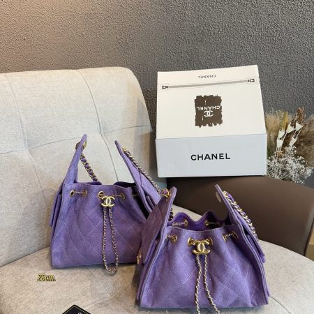 Chanel Hobo Bag Suede - Image 4