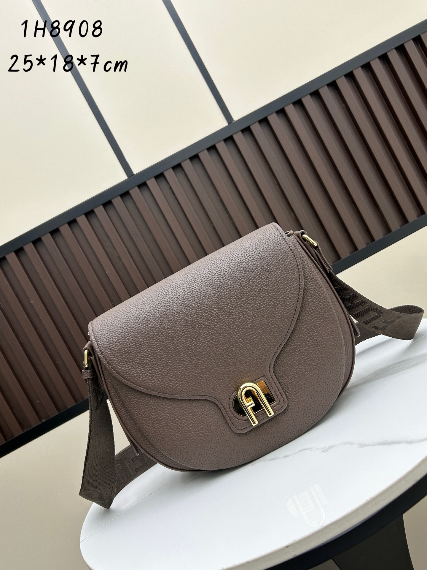 Furla Small | Large Crossbody Bag - Image 4