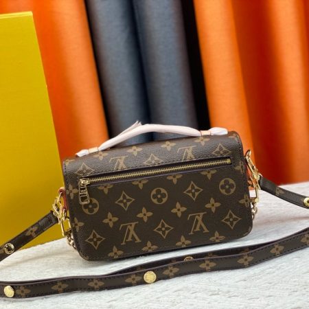 LV Monogramme Pochette Métiss East West Bag - Image 12