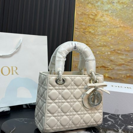 Dior Lady Diana Bag - Image 10