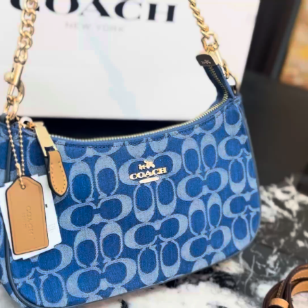 Coach Mini Bucket Bag - Image 2