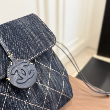 Chanel Denim Underarm Bag - Image 4