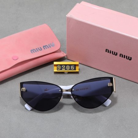 Miu Miu Fashionable Sunglasses - Image 7