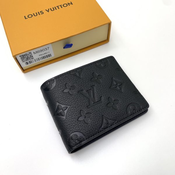 LV Multiple Wallet M69075