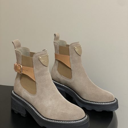 LV Beaubourg Boots - Image 2