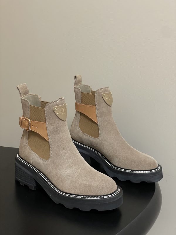 LV Beaubourg Boots