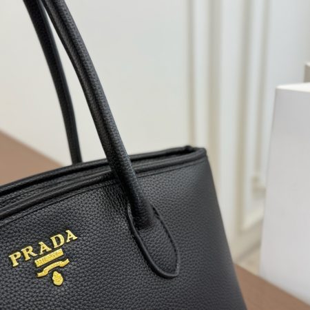 Prada's New Underarm Bag - Image 6