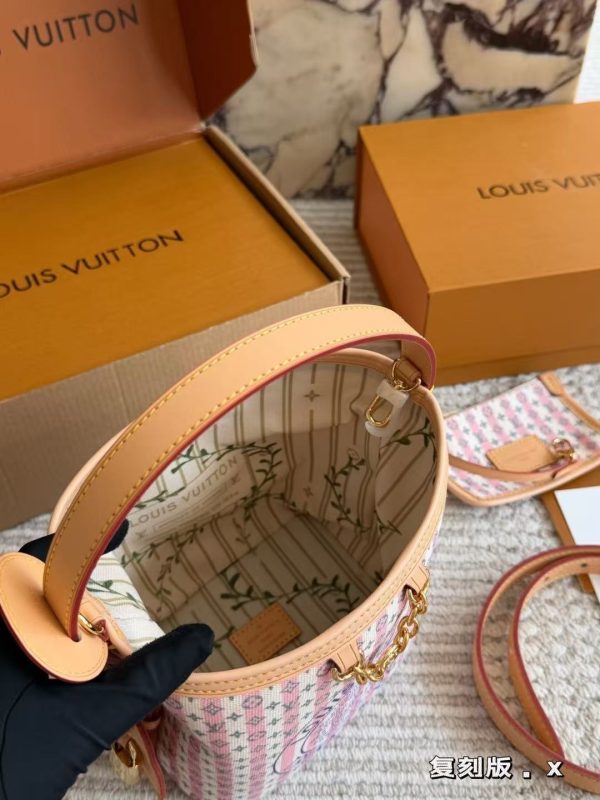 LV Allinbb Bucket Bag