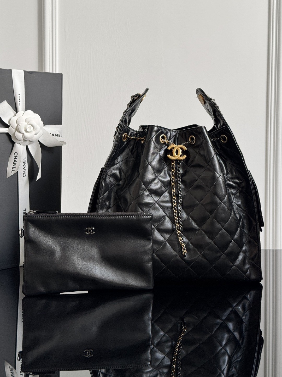 Chanel 25 Large Hobo Handbag - Image 1