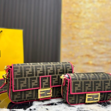 Fendi Baguette Bag - Image 2