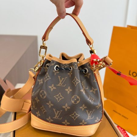 LV Bucket Bag - Image 3