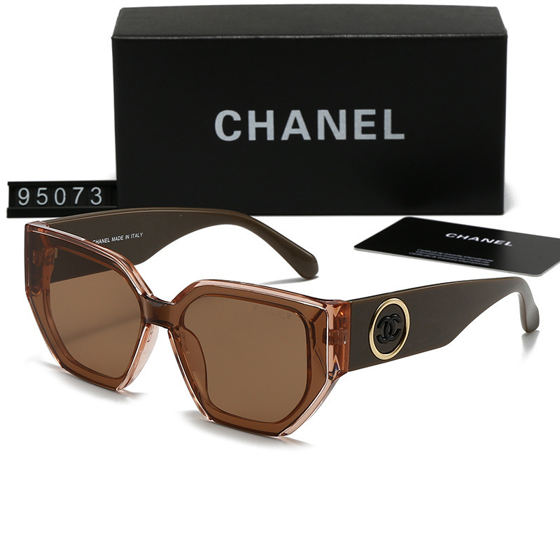 Chanel Fashionable Sunglasses - Image 6