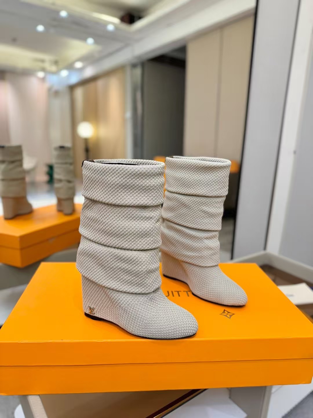 LV Summe Knit Boots - Image 1