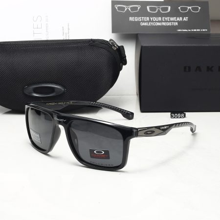 Oakley Fashionable Sunglasses - Image 7