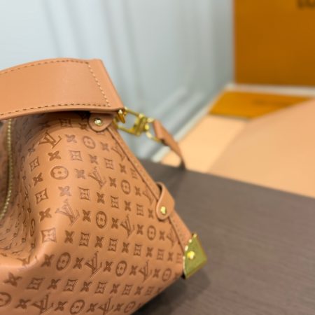 LV Trunk Eileen Gu Bag - Image 4