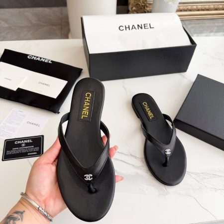 Chanel Black Thong CC Sandals - Image 8
