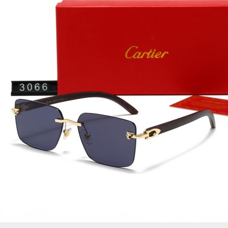 Cartier Fashionable Sunglasses - Image 2