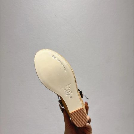 Dolce & Gabbana Straw Sandals - Image 11