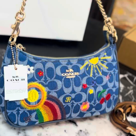 Coach Teri Crossbody Bag - Image 2