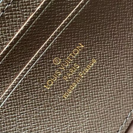 LV Wallet On Chain Lily - Image 9
