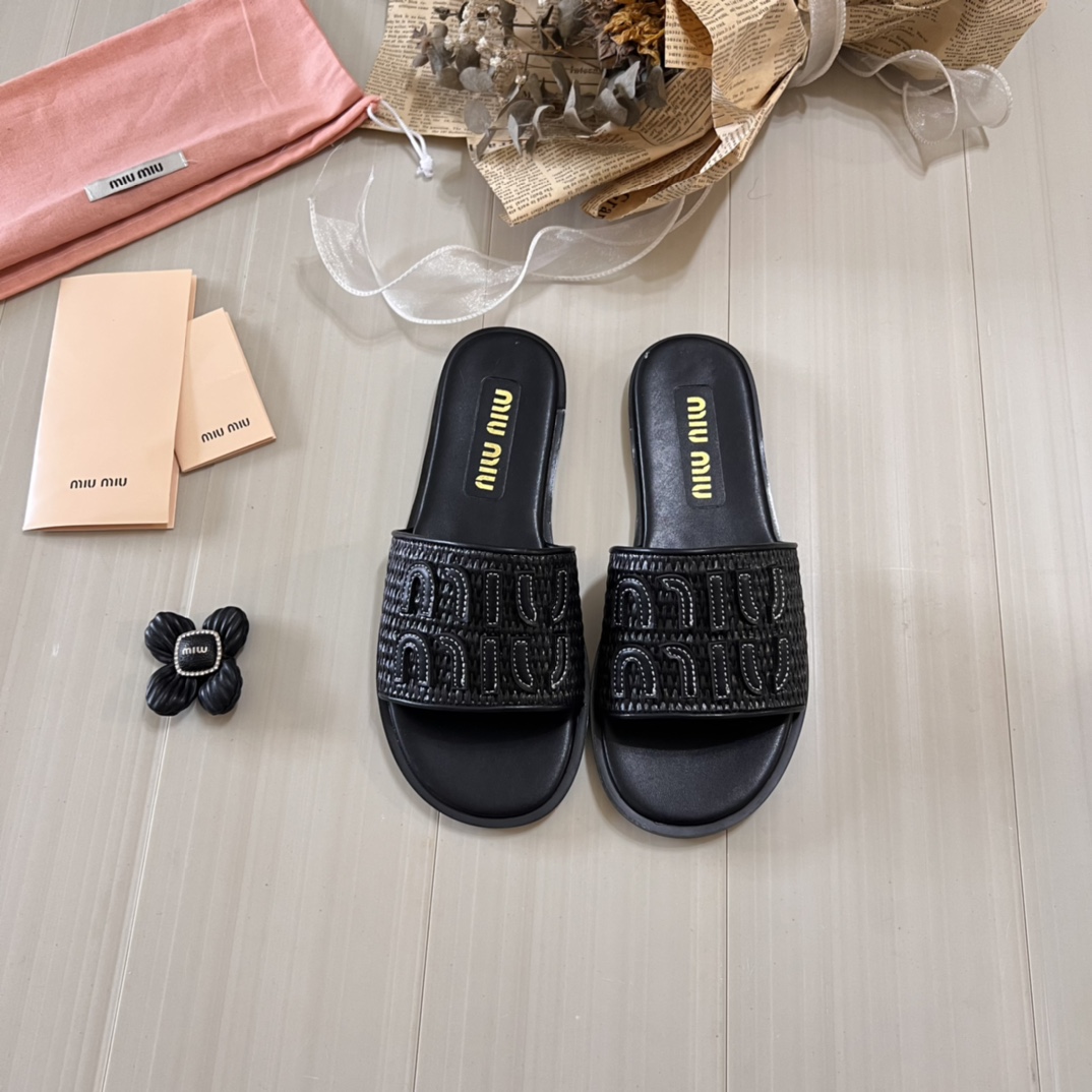 Miu Miu 26p Woven Flat Sandals - Image 4