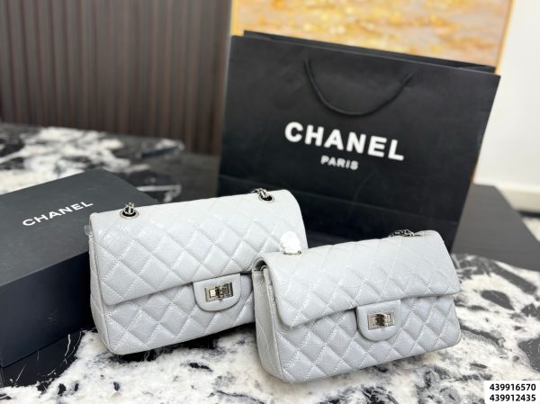 Chanel Quilto 2.55 Shoulder Bag