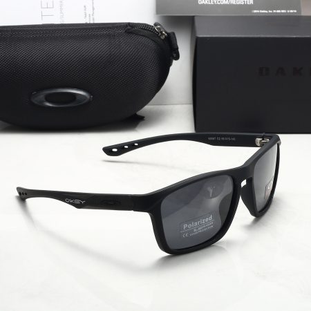 Oakley Fashionable Sunglasses - Image 8