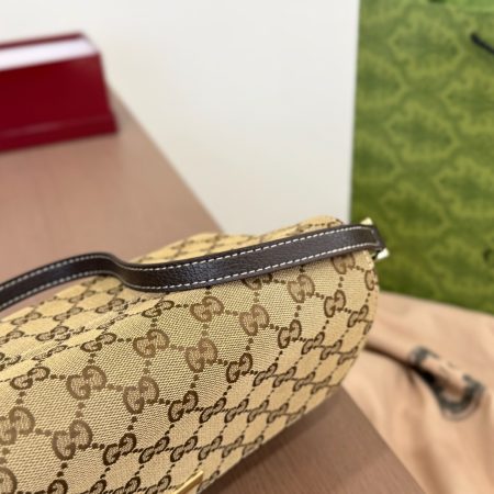 Gucci Underarm Bag - Image 8
