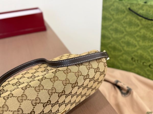 Gucci Underarm Bag