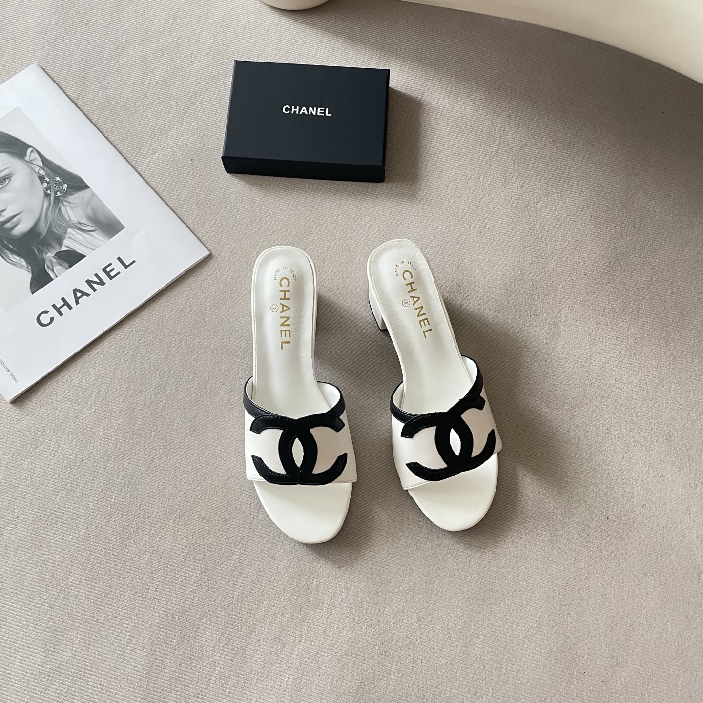 Chanel 26P Double C Two-Tone Kitten Heel Slippers - Image 2