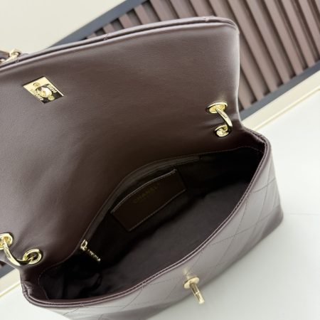 Chanel Large Flap Bag - Image 6