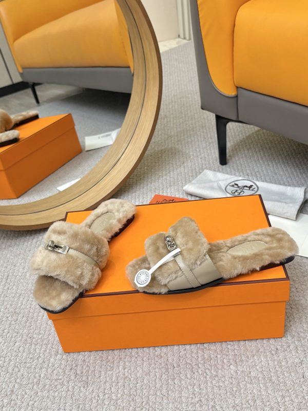 Hermès Furry Slippers