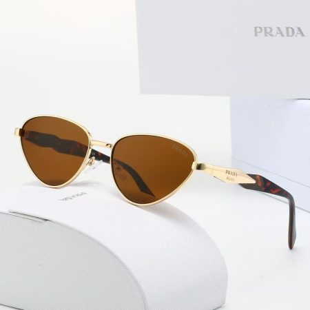 Prada Fashionable Sunglasses - Image 7