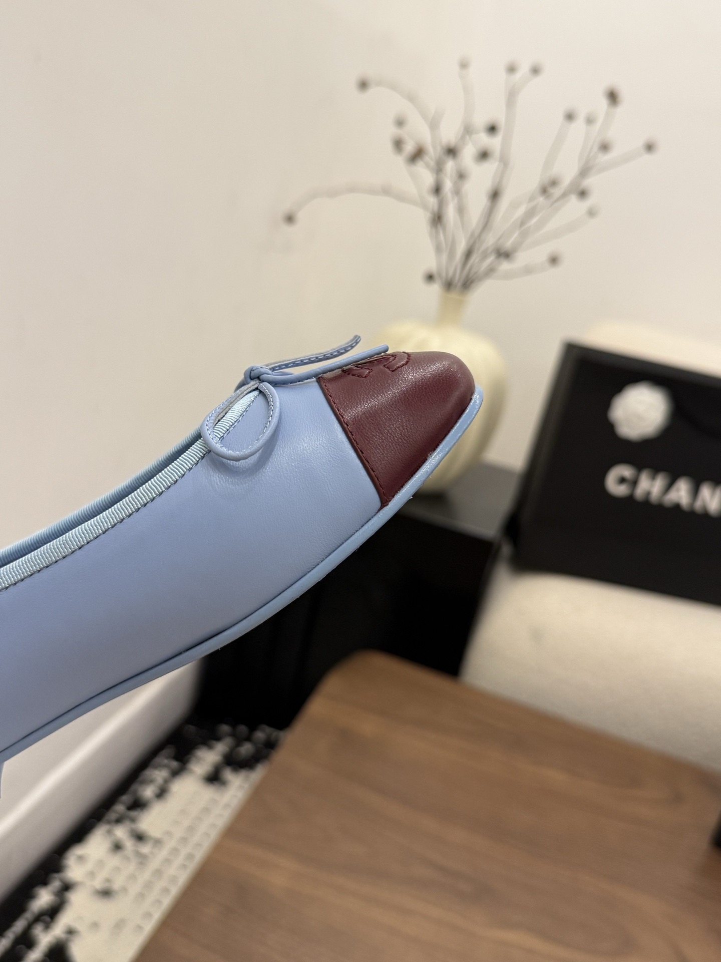 Chanel 26S Matthieu Blazy's Ballet Flats Burgundy Blue - Image 5