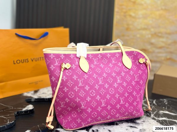LV Neverfull Tote Bag