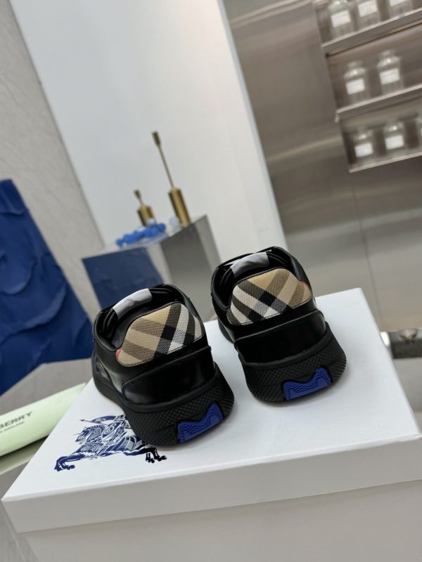 Burberry Terrace Check  Sneakers