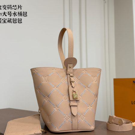 LV Allin Large Bucket Bag - Image 3
